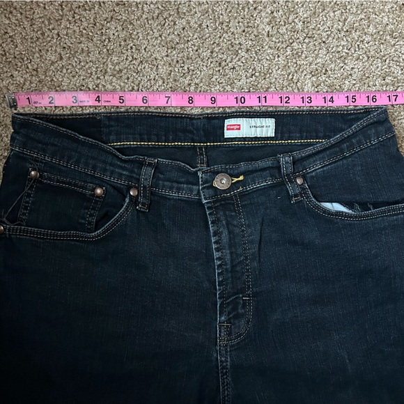 Men’s Wrangler Dark Denim Straight Fit Jeans Size 33x30 |C44 - Picture 6 of 12